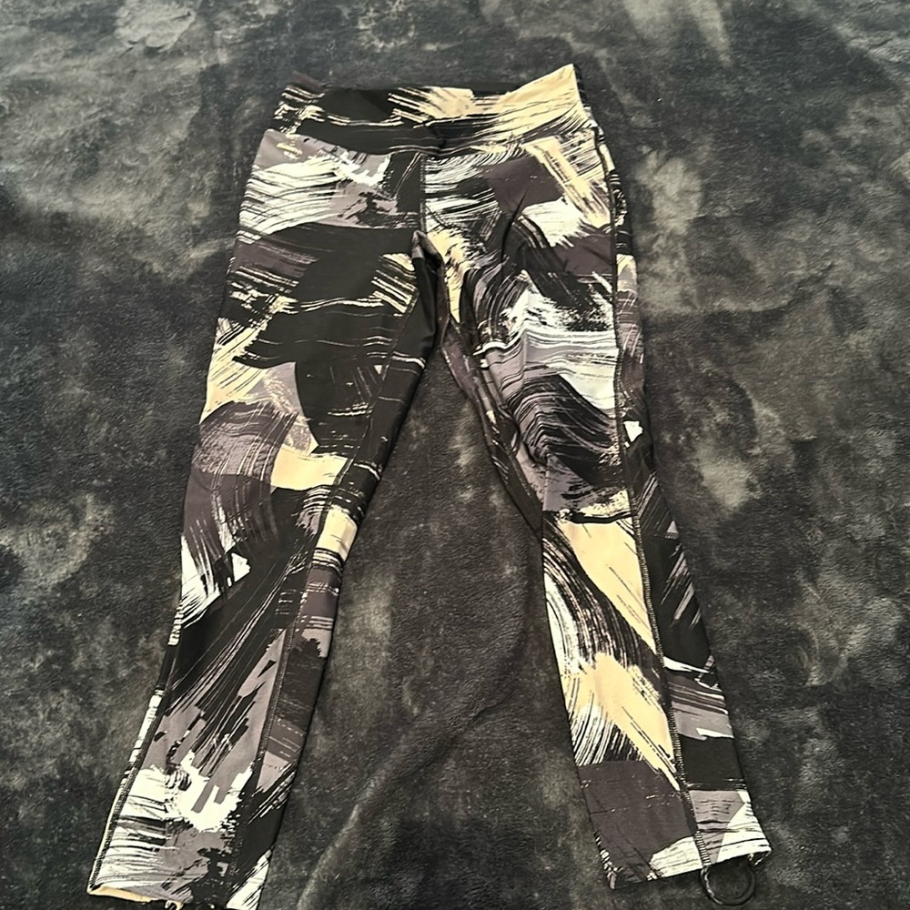 Donna Karan leggings